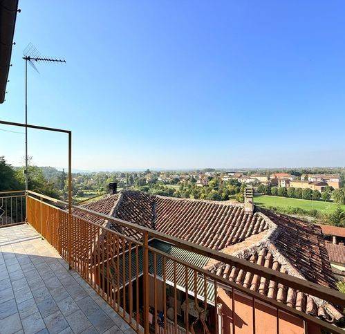 casa indipendente in vendita a Villalvernia