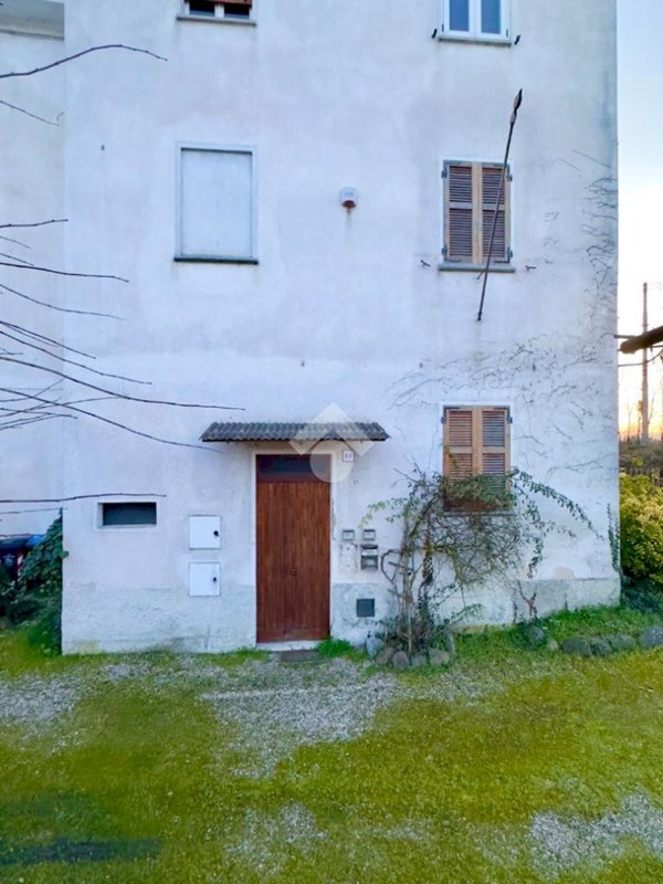 appartamento in vendita a Villalvernia