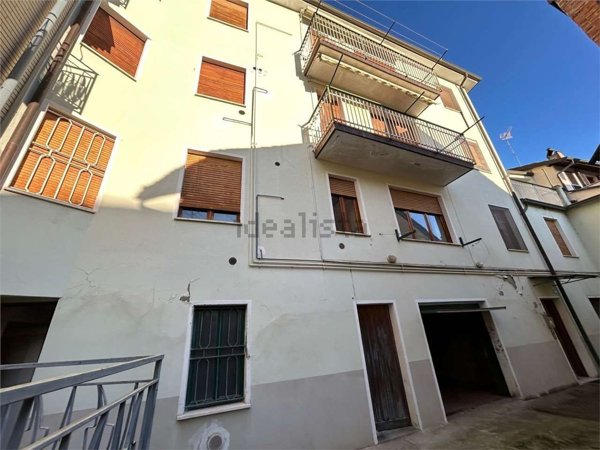 appartamento in vendita a Villalvernia