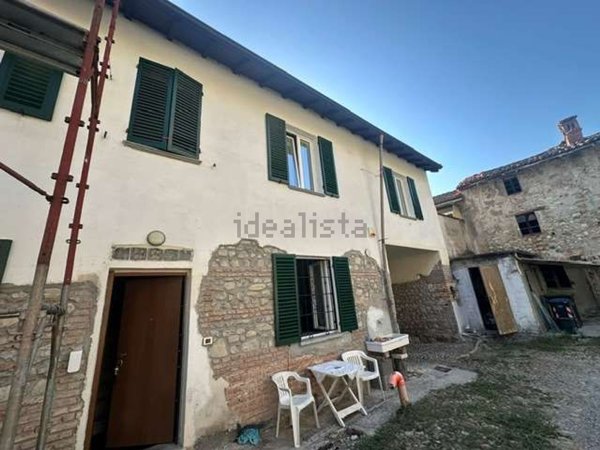 casa indipendente in vendita a Villalvernia
