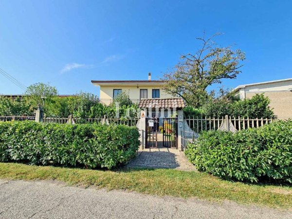 casa indipendente in vendita a Villanova Monferrato