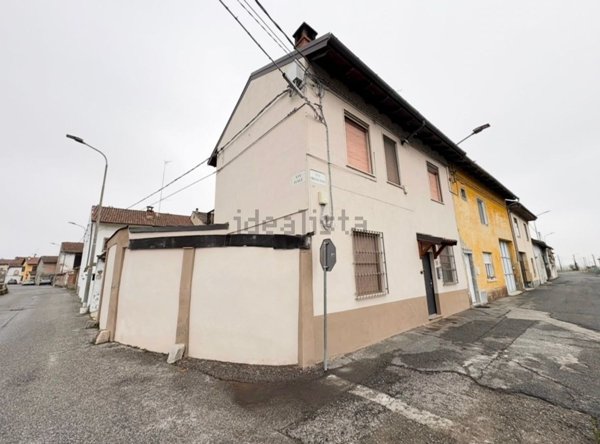casa indipendente in vendita a Villanova Monferrato