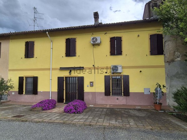 casa indipendente in vendita a Villanova Monferrato