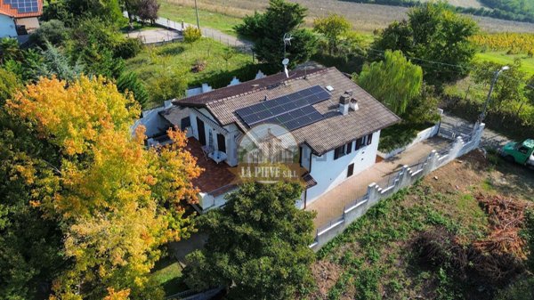 casa indipendente in vendita a Villaromagnano