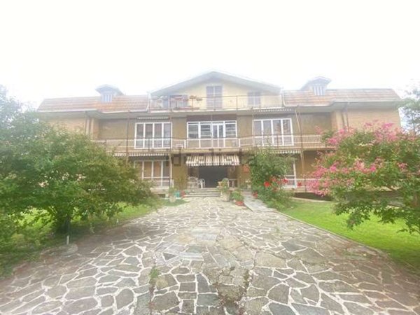 casa indipendente in vendita a Villaromagnano