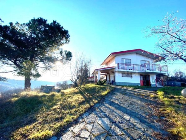 casa indipendente in vendita a Visone