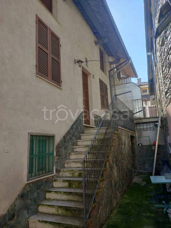 casa indipendente in vendita a Visone