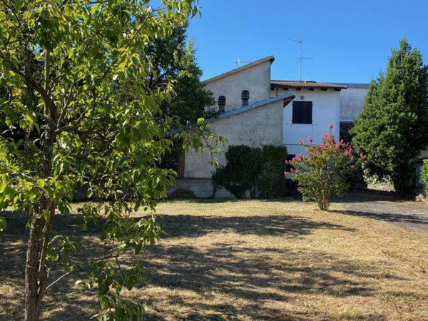 casa indipendente in vendita a Visone