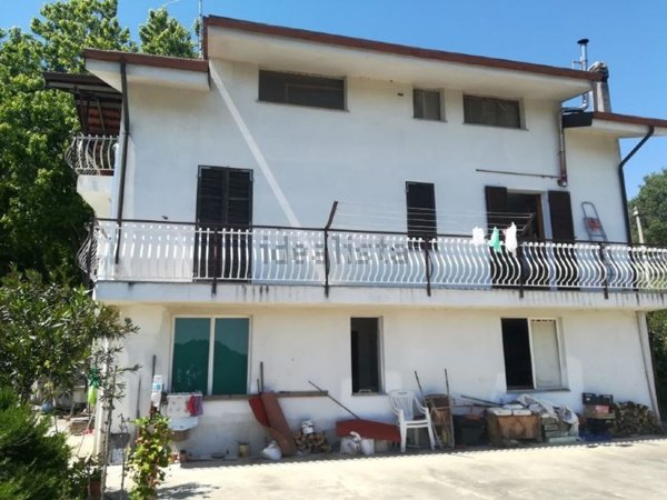 casa indipendente in vendita a Visone