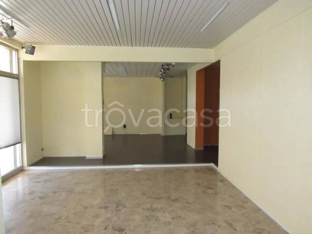negozio in vendita a Visone