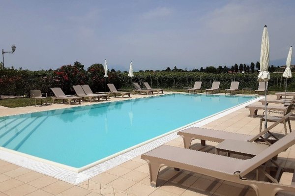 negozio in vendita a Bellaria-Igea Marina