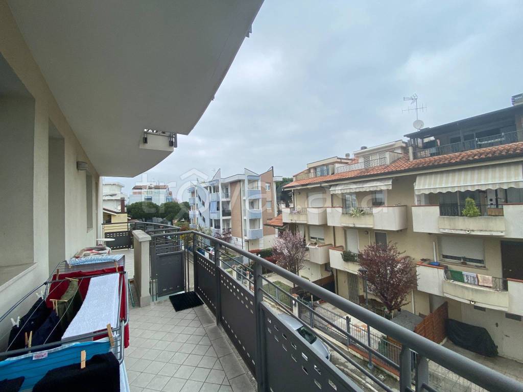 appartamento in vendita a Bellaria-Igea Marina in zona Igea Marina