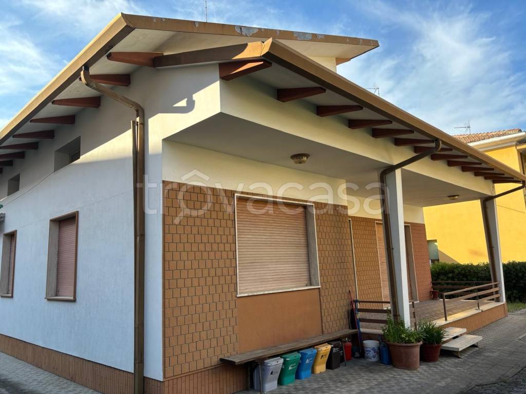 casa indipendente in vendita a Bellaria-Igea Marina in zona Bellaria