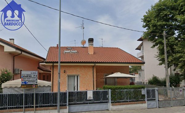 casa semindipendente in vendita a Bellaria-Igea Marina in zona Bellaria