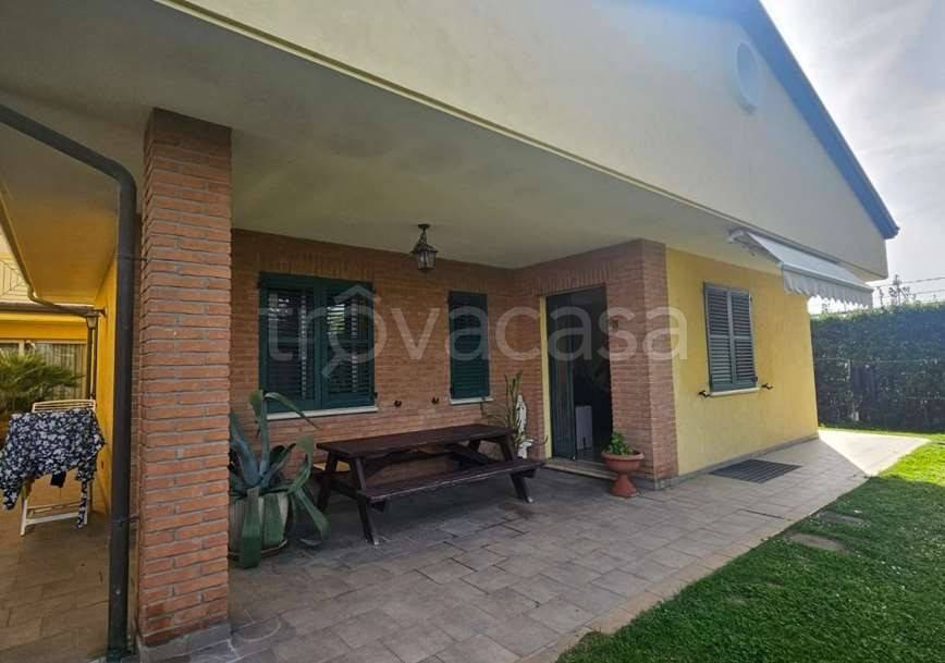 appartamento in vendita a Bellaria-Igea Marina in zona Igea Marina