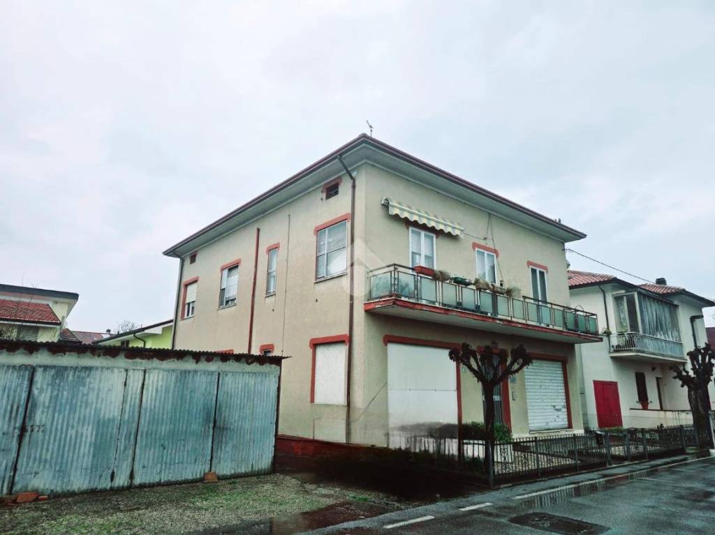 casa indipendente in vendita a Bellaria-Igea Marina