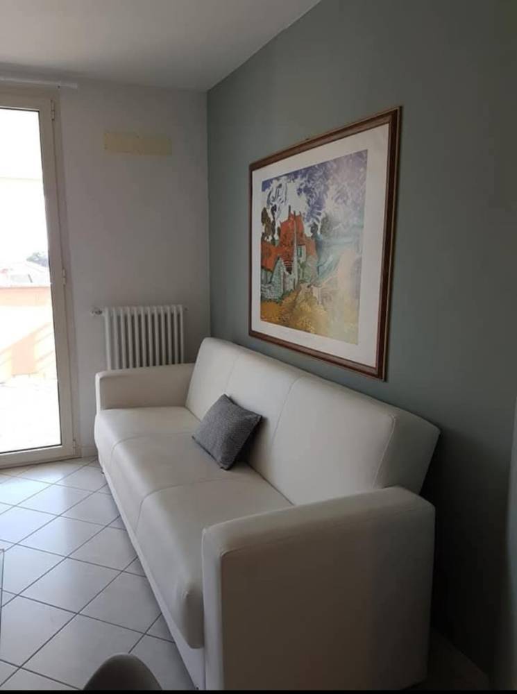 appartamento in vendita a Bellaria-Igea Marina in zona Igea Marina