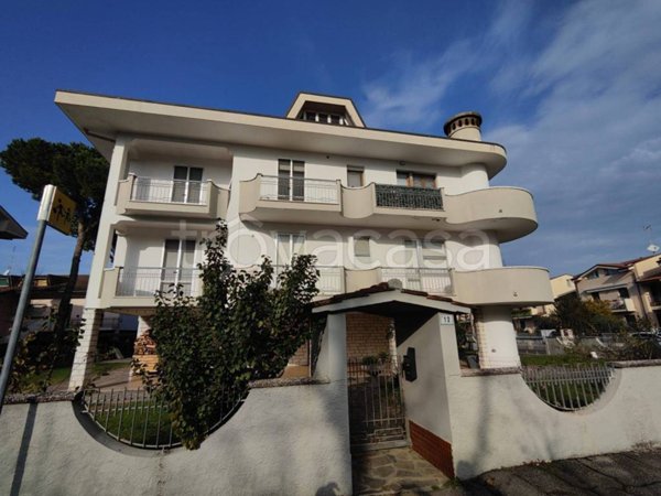 appartamento in vendita a Bellaria-Igea Marina in zona Igea Marina