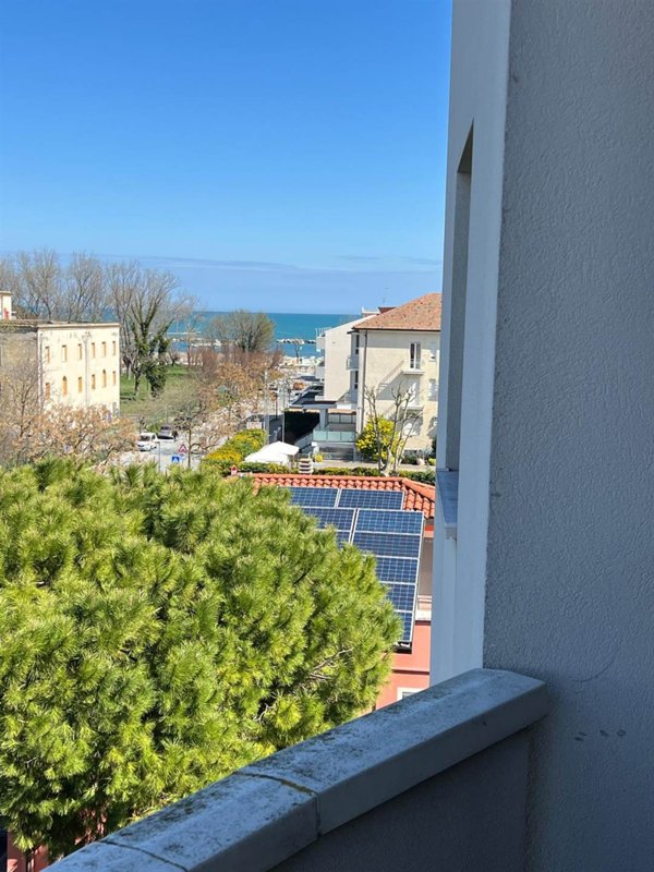 appartamento in vendita a Bellaria-Igea Marina in zona Igea Marina