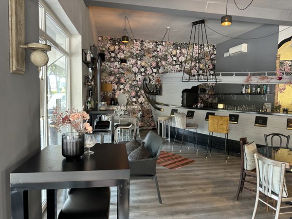 negozio in vendita a Bellaria-Igea Marina
