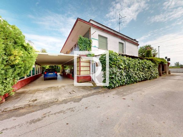 casa indipendente in vendita a Bellaria-Igea Marina