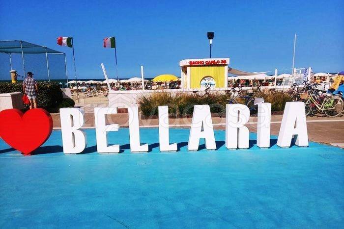 appartamento in vendita a Bellaria-Igea Marina in zona Igea Marina