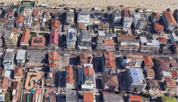 negozio in vendita a Bellaria-Igea Marina