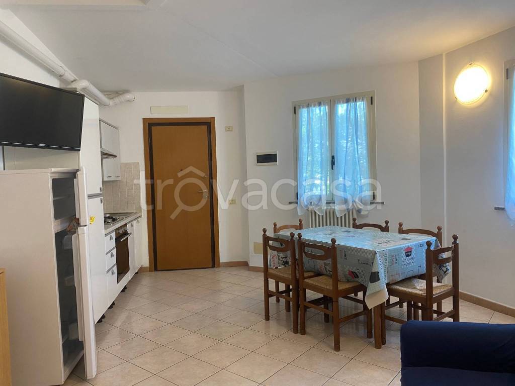appartamento in vendita a Bellaria-Igea Marina in zona Igea Marina