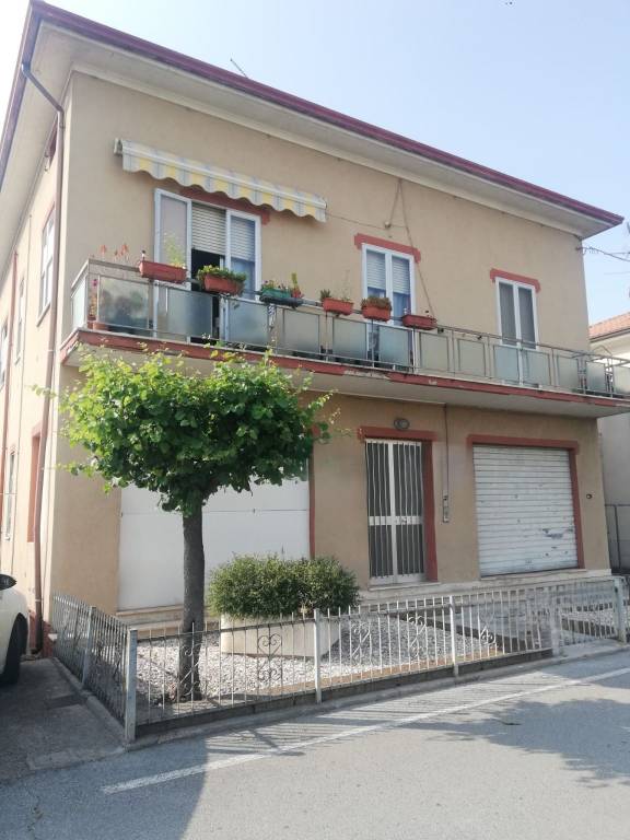 casa indipendente in vendita a Bellaria-Igea Marina
