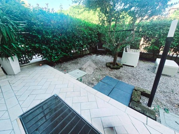 appartamento in vendita a Bellaria-Igea Marina in zona Igea Marina