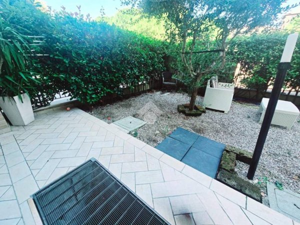 appartamento in vendita a Bellaria-Igea Marina in zona Igea Marina