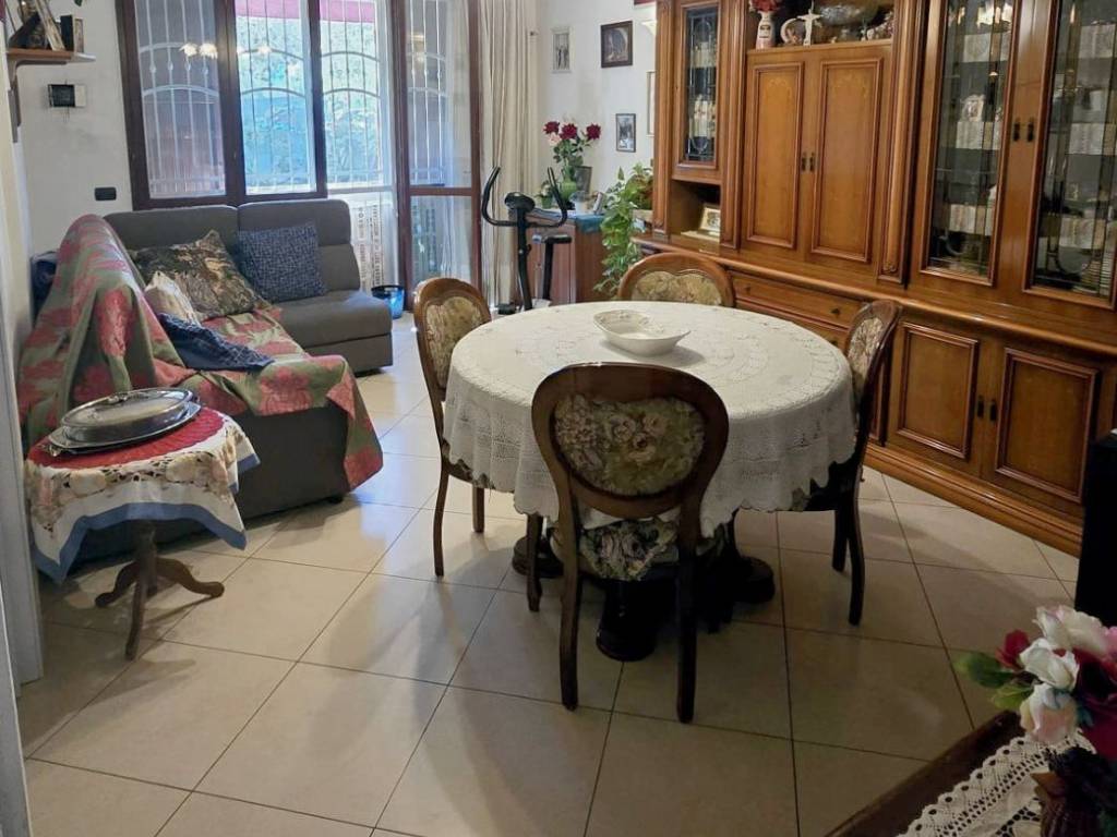 appartamento in vendita a Bellaria-Igea Marina in zona Igea Marina