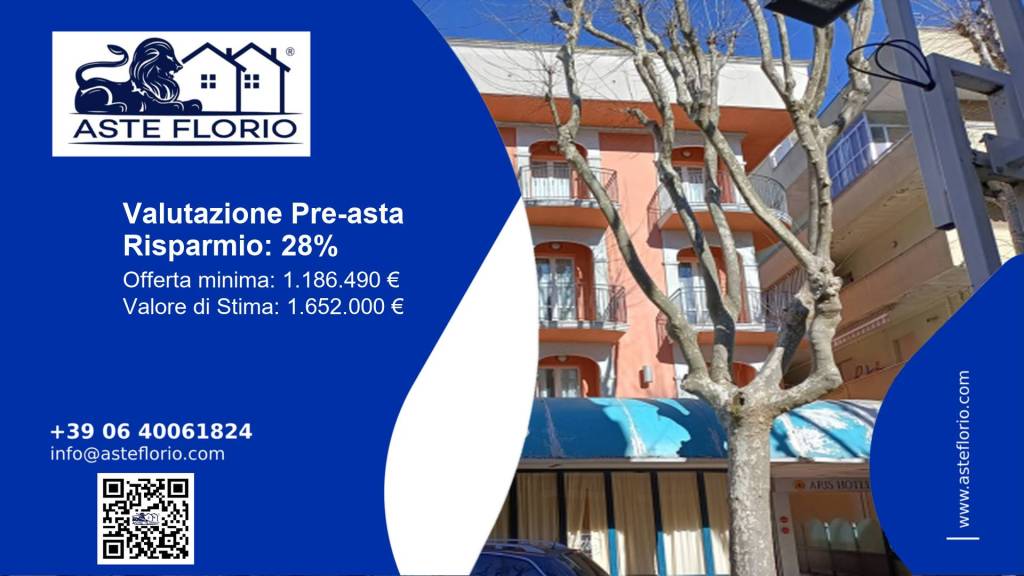 negozio in vendita a Bellaria-Igea Marina in zona Igea Marina