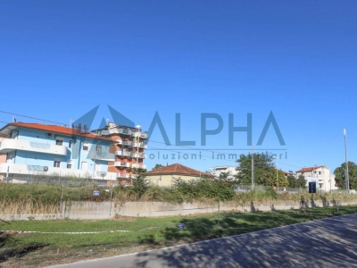 terreno edificabile in vendita a Bellaria-Igea Marina