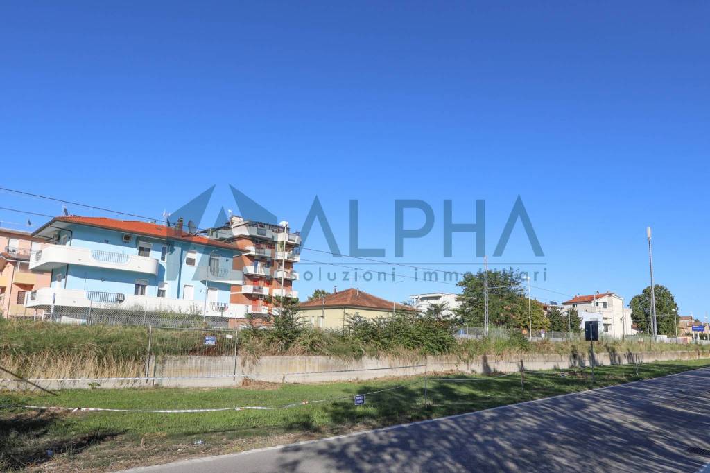 terreno edificabile in vendita a Bellaria-Igea Marina