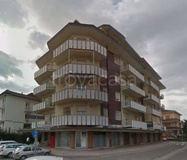 appartamento in vendita a Bellaria-Igea Marina in zona Igea Marina