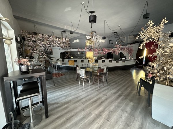 negozio in vendita a Bellaria-Igea Marina in zona Bellaria