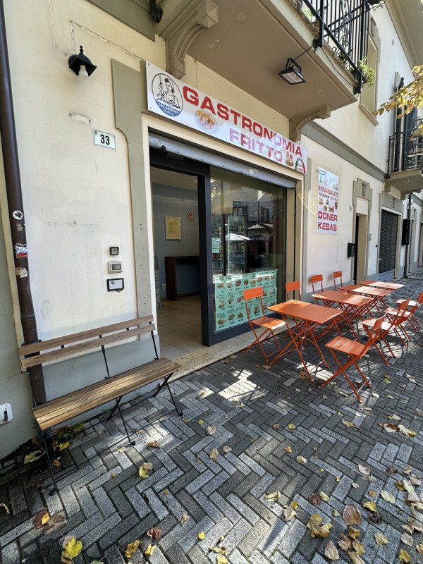 negozio in vendita a Bellaria-Igea Marina in zona Bellaria