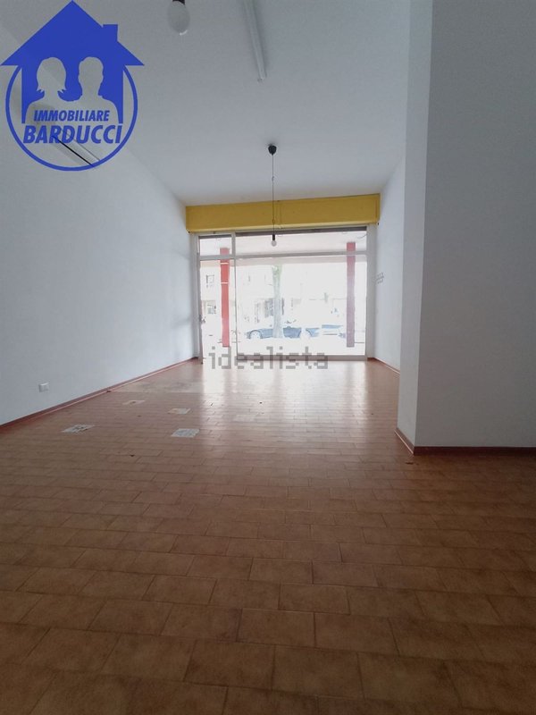 ufficio in vendita a Bellaria-Igea Marina in zona Bellaria