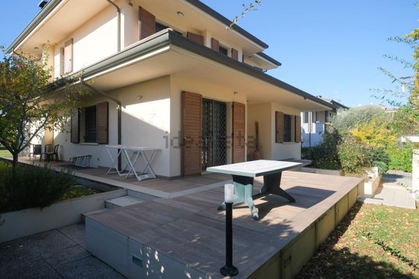 casa indipendente in vendita a Bellaria-Igea Marina