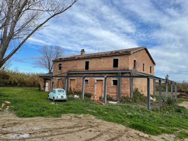 casa indipendente in vendita a Bellaria-Igea Marina in zona Igea Marina