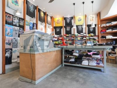 negozio in vendita a Bellaria-Igea Marina