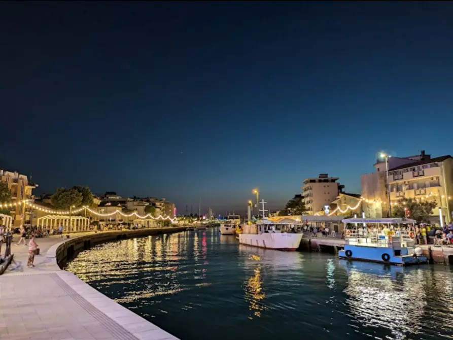 negozio in vendita a Bellaria-Igea Marina in zona Bellaria