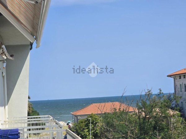 appartamento in vendita a Bellaria-Igea Marina in zona Igea Marina