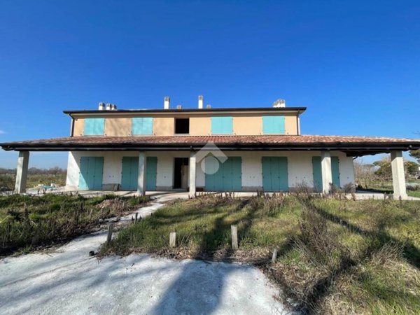 casa indipendente in vendita a Bellaria-Igea Marina in zona Bellaria