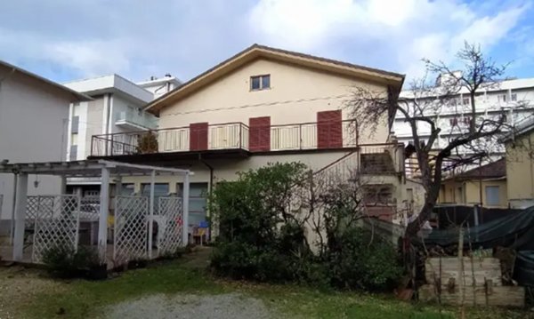 casa indipendente in vendita a Bellaria-Igea Marina
