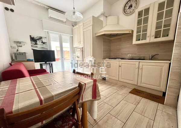 appartamento in vendita a Bellaria-Igea Marina in zona Igea Marina