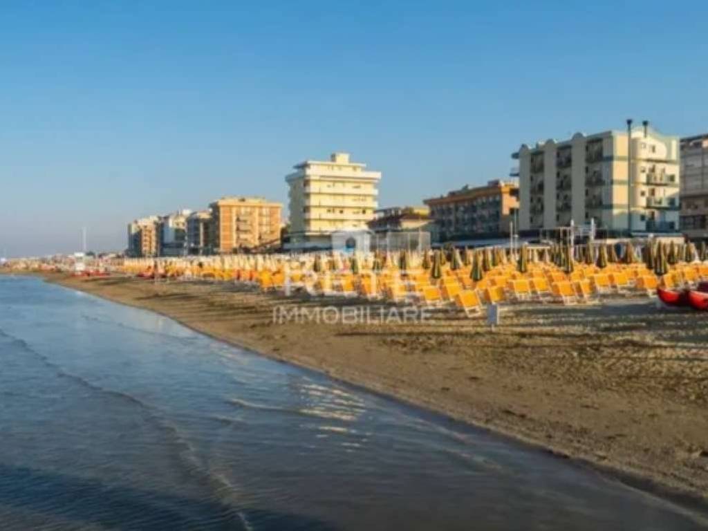 appartamento in vendita a Bellaria-Igea Marina in zona Igea Marina