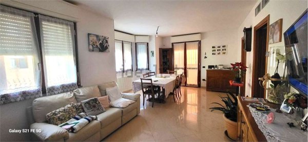 appartamento in vendita a Bellaria-Igea Marina in zona Igea Marina