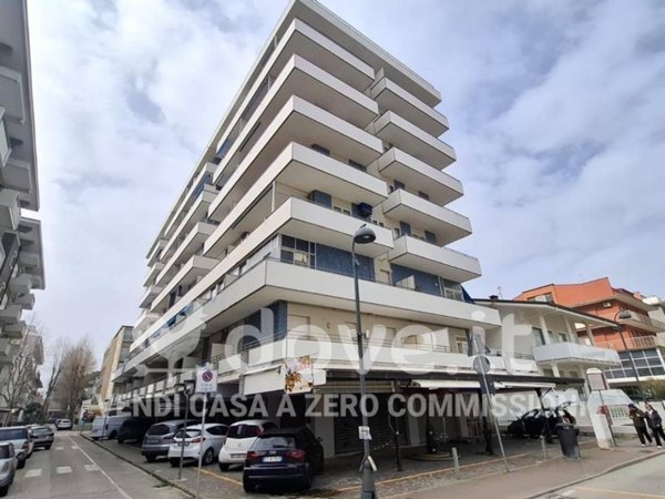 appartamento in vendita a Bellaria-Igea Marina in zona Igea Marina